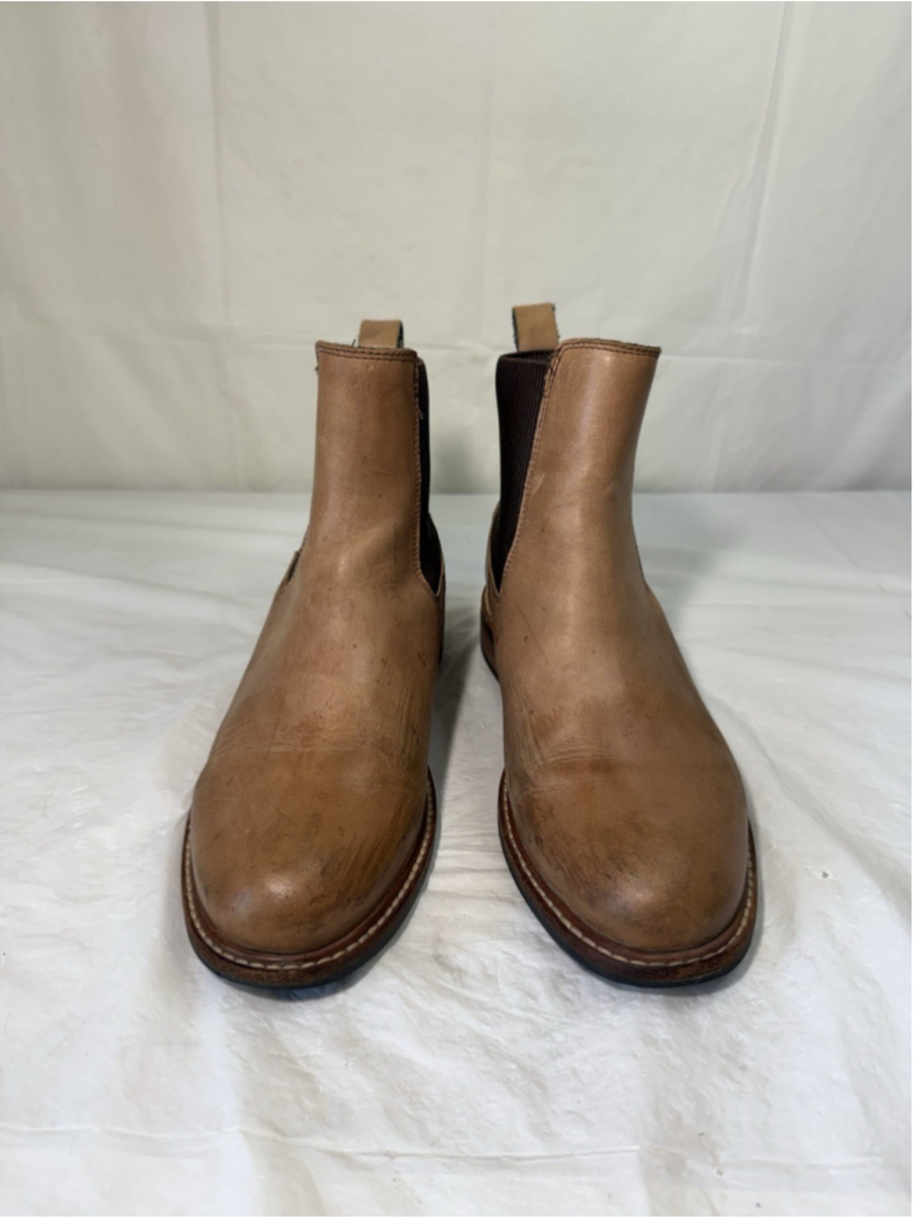 Nisolo Carmen Leather Chelsea Boots Almond Size 9